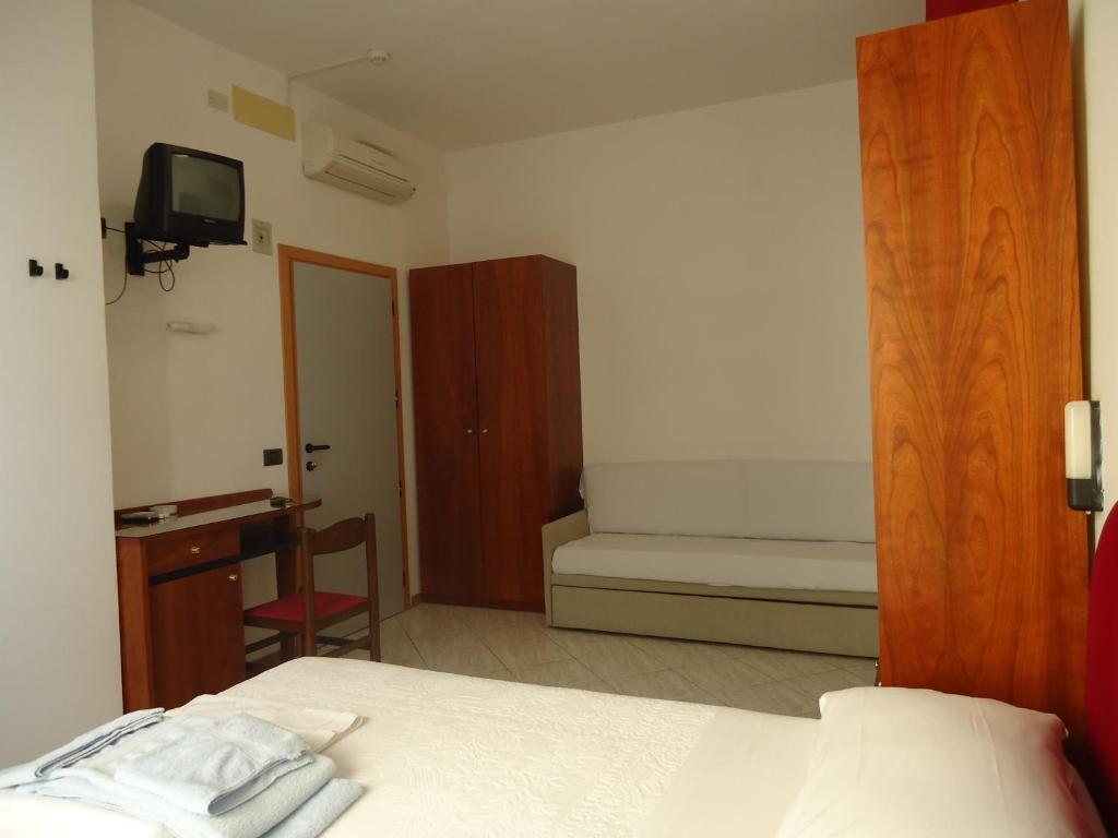 Hotel L&V 里米尼 客房 照片